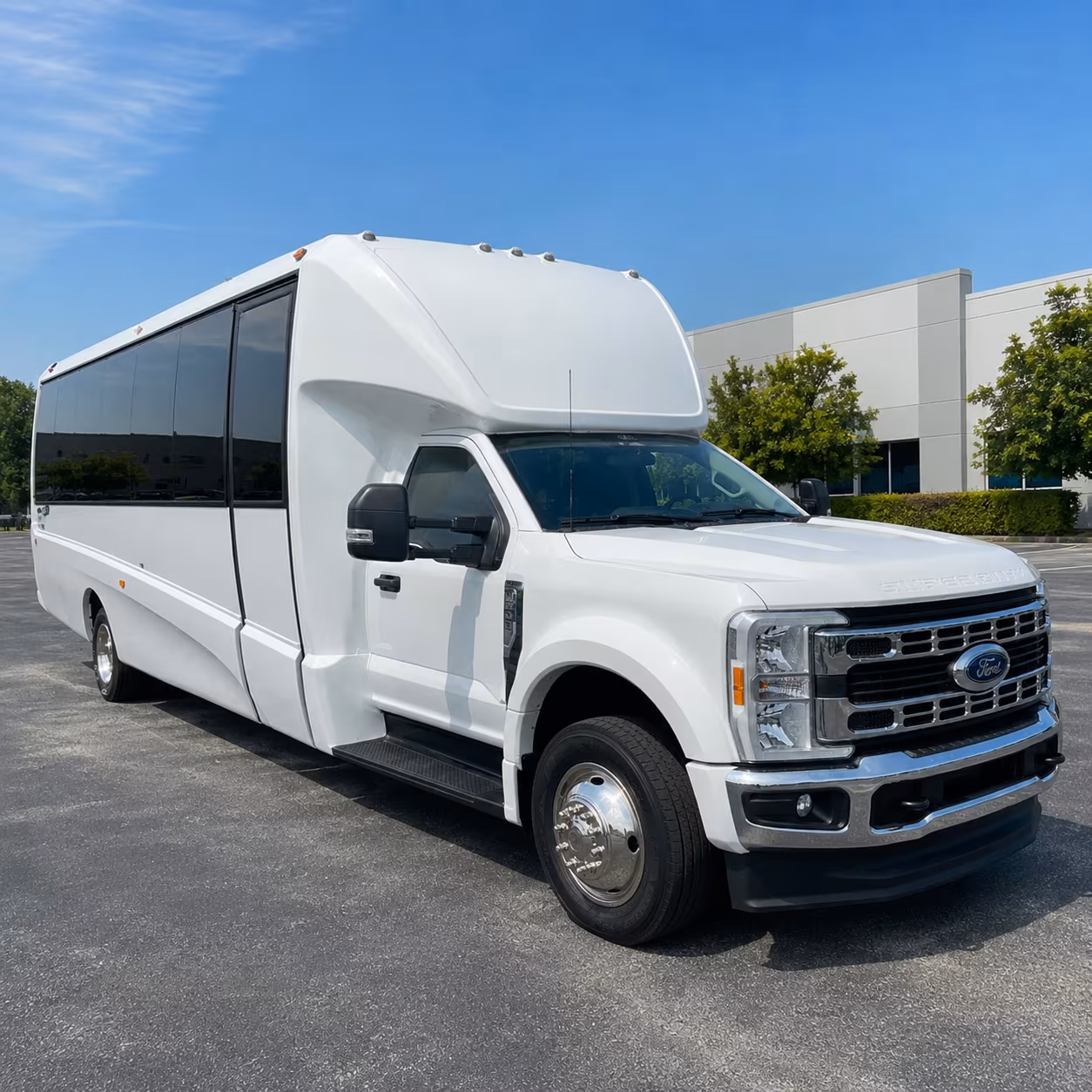 minibus rentals for small group winery crawls around cumberland county