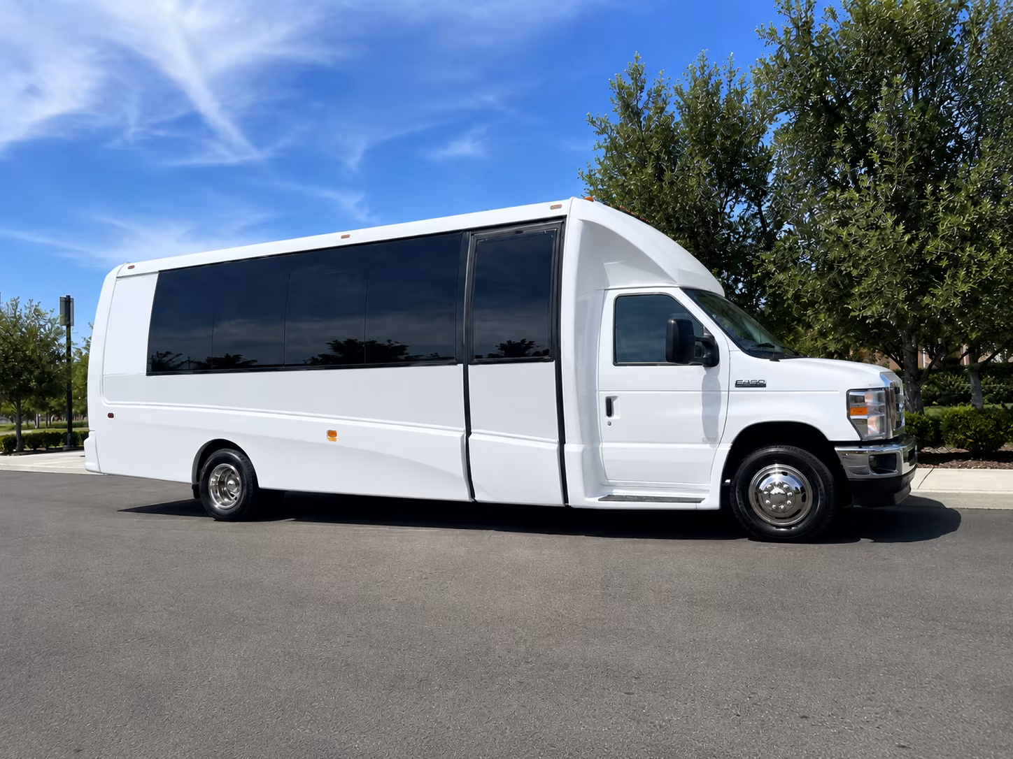 minibuses to local south jersey venues and smaller concert spaces
