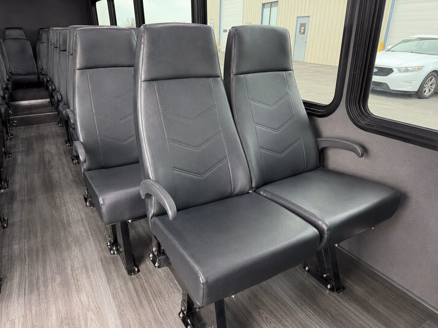 vineland 20 passenger minibus interior