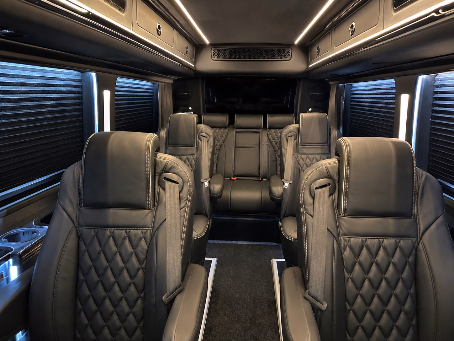 vineland sprinter van with driver inside
